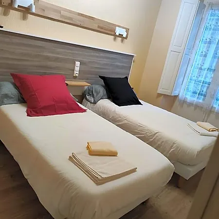 Du Rocher Hotel